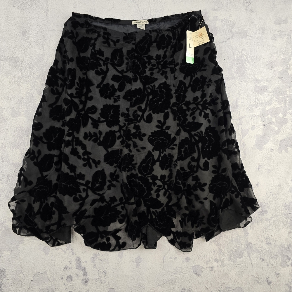 Notations Black Bubble Knee-Length Skirt